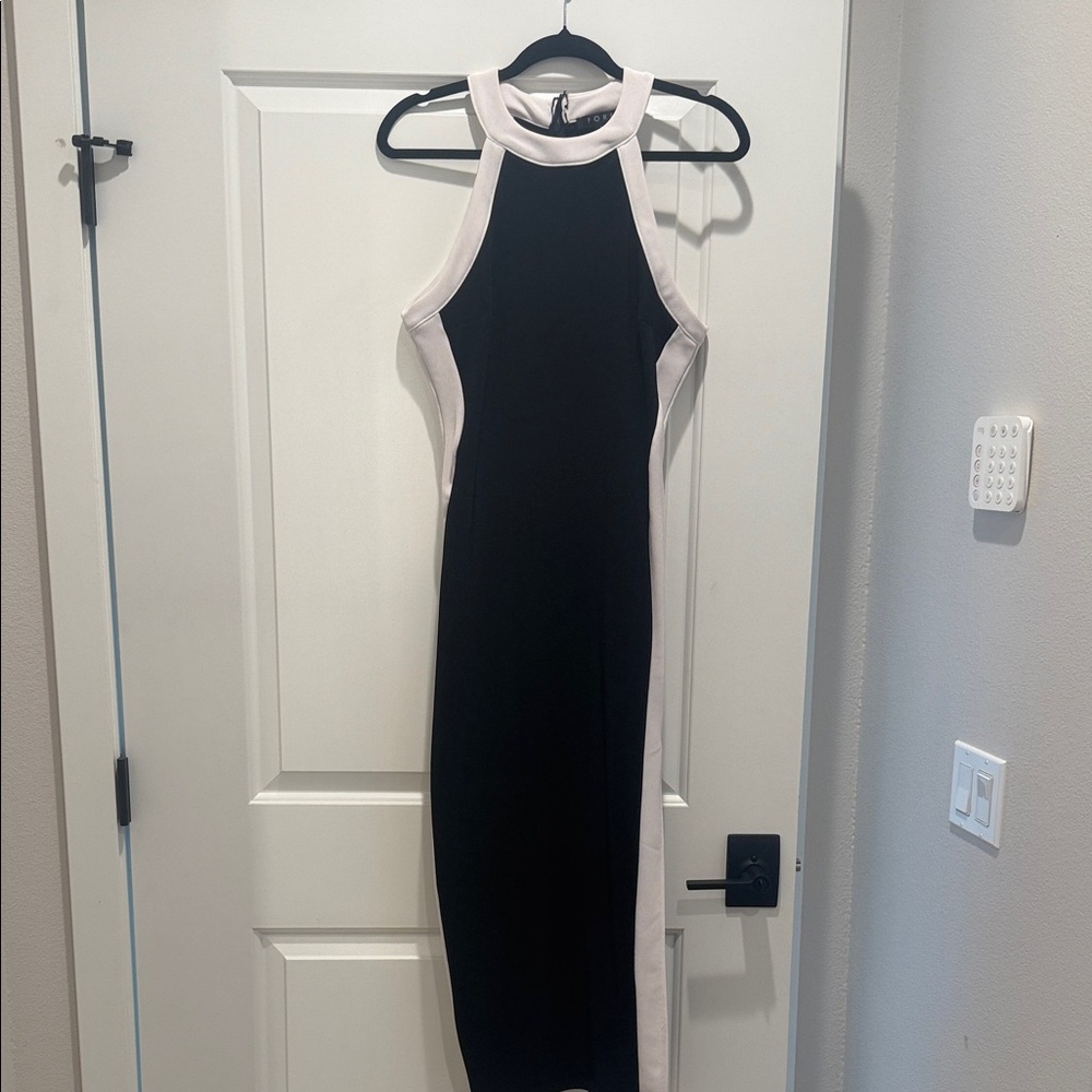 Stylish Black and White Midi Dress